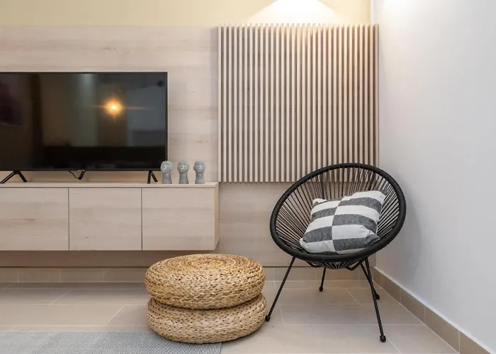 Fabulous With View In Calea Victoriei Apartament *